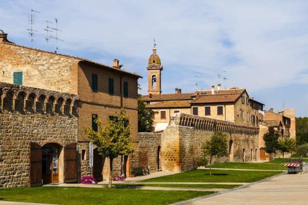 Monolocale A Buonconvento Apartment Luaran gambar